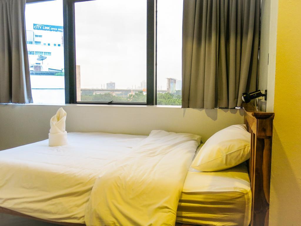 Metro Pratunam Boutique Hotel Bangkok Bagian luar foto